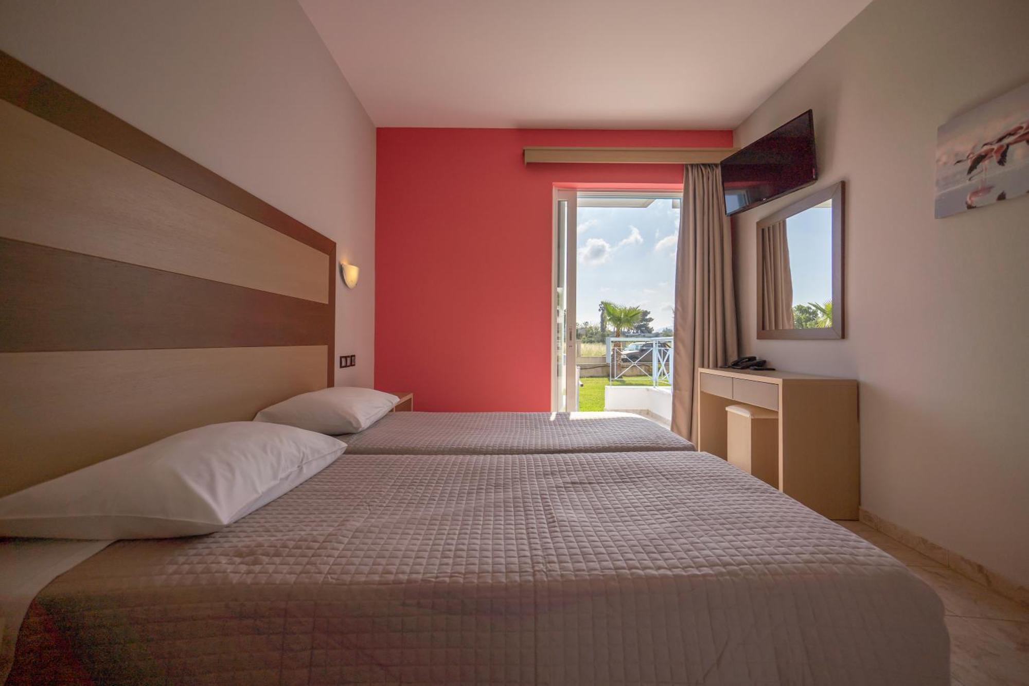 Akti Dimis Hotel Tigaki Екстериор снимка